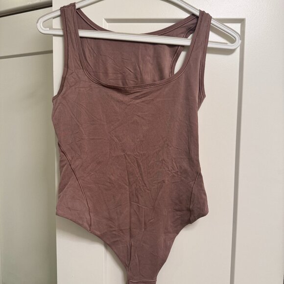 Lululemon Nulu Square-Neck Sleeveless Bodysuit in Twilight Rose, Size S - Picture 1 of 4